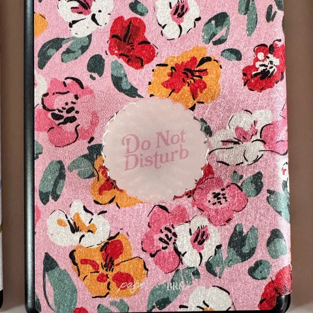 Set of 3 Kindle Cases with Popsockets